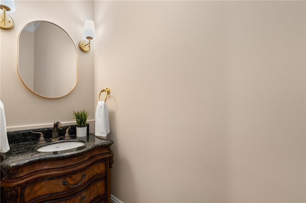 3786 Turnberry Court