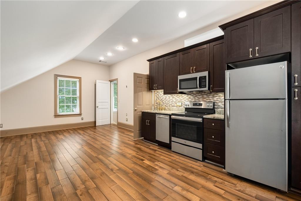 3786 Turnberry Court