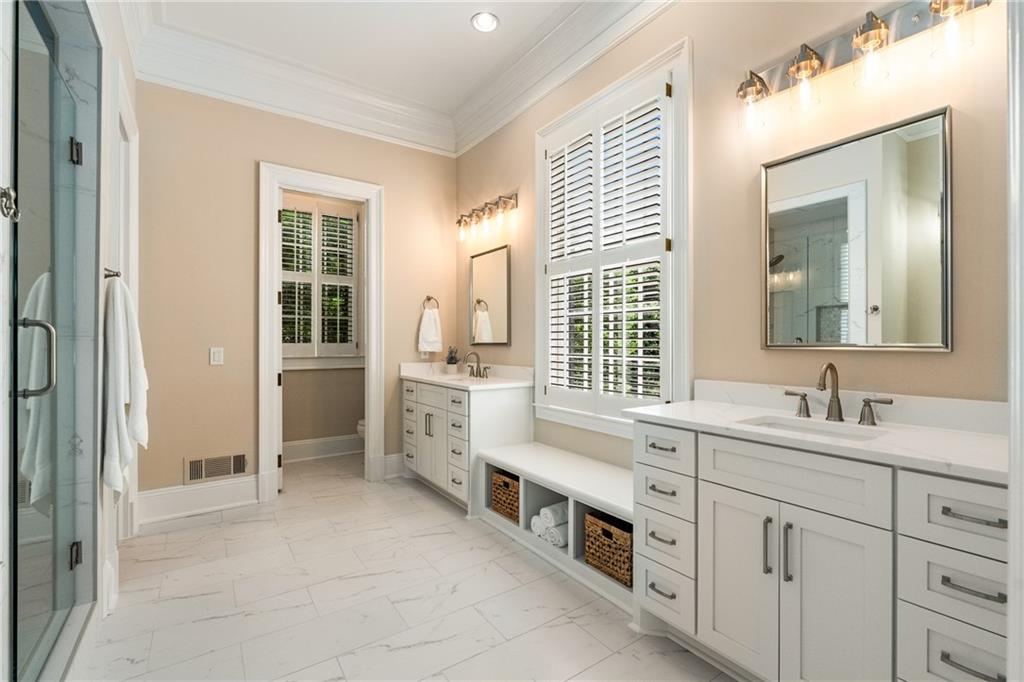 3786 Turnberry Court