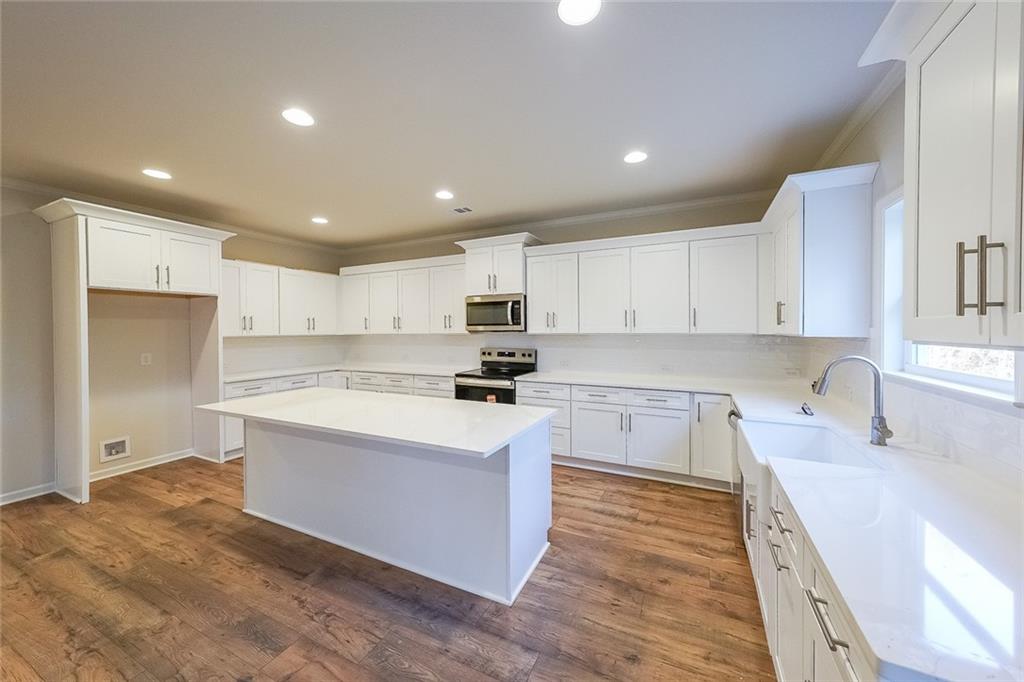 335 Grey Swan Way