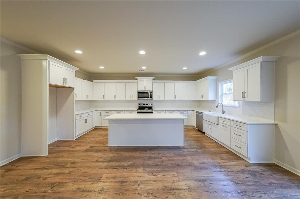 335 Grey Swan Way