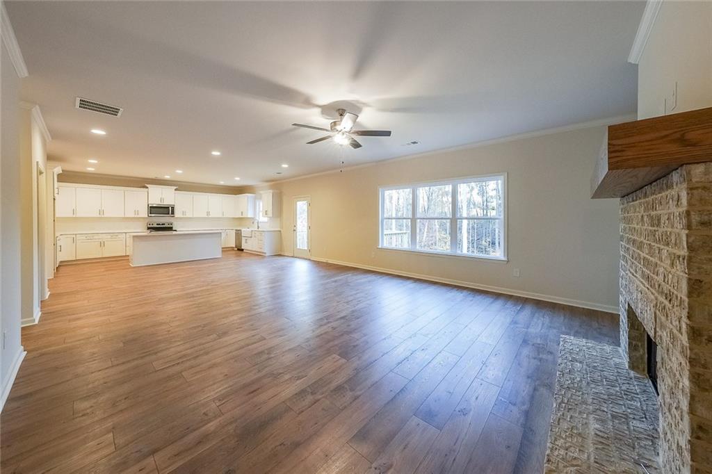 335 Grey Swan Way