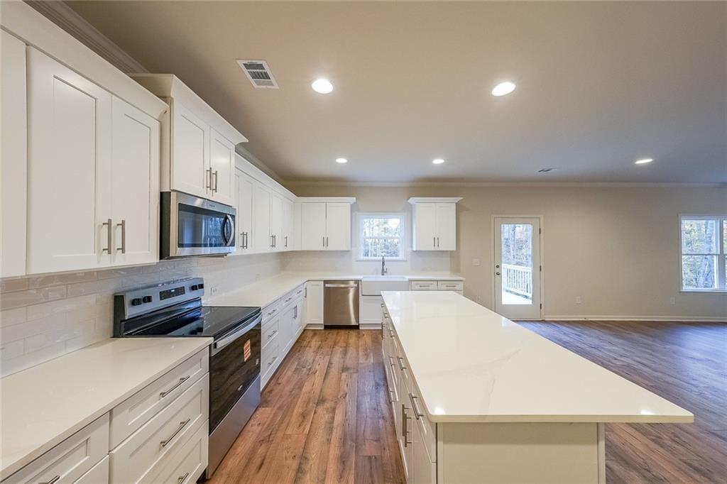 335 Grey Swan Way