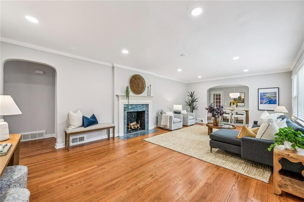 364 W Parkwood Road