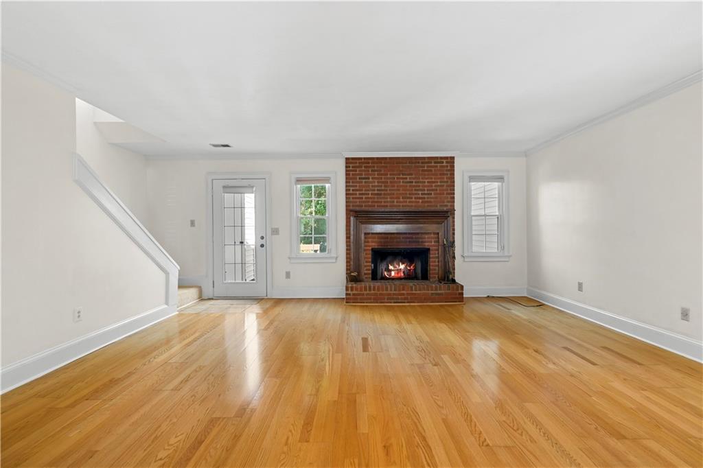 273 Shaded Oaks Lane SE