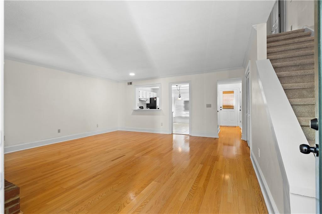 273 Shaded Oaks Lane SE