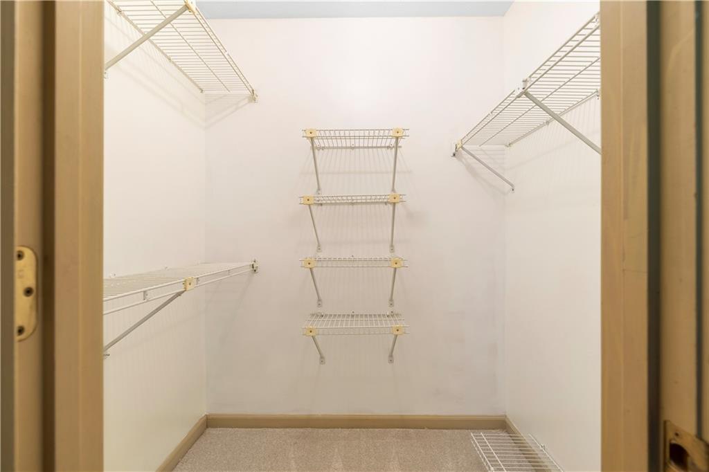 273 Shaded Oaks Lane SE