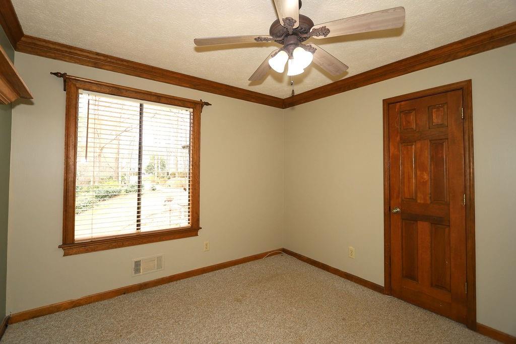 275 Roberts Road