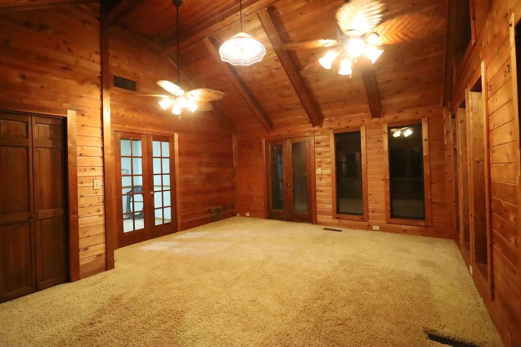 275 Roberts Road