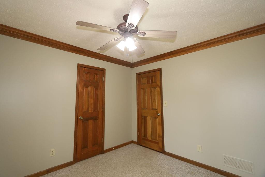 275 Roberts Road