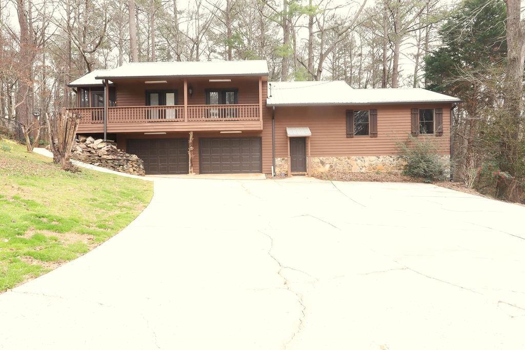275 Roberts Road