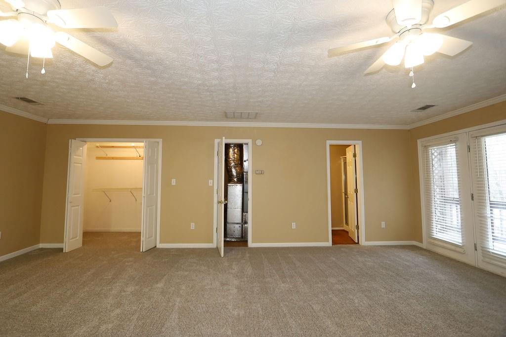 275 Roberts Road