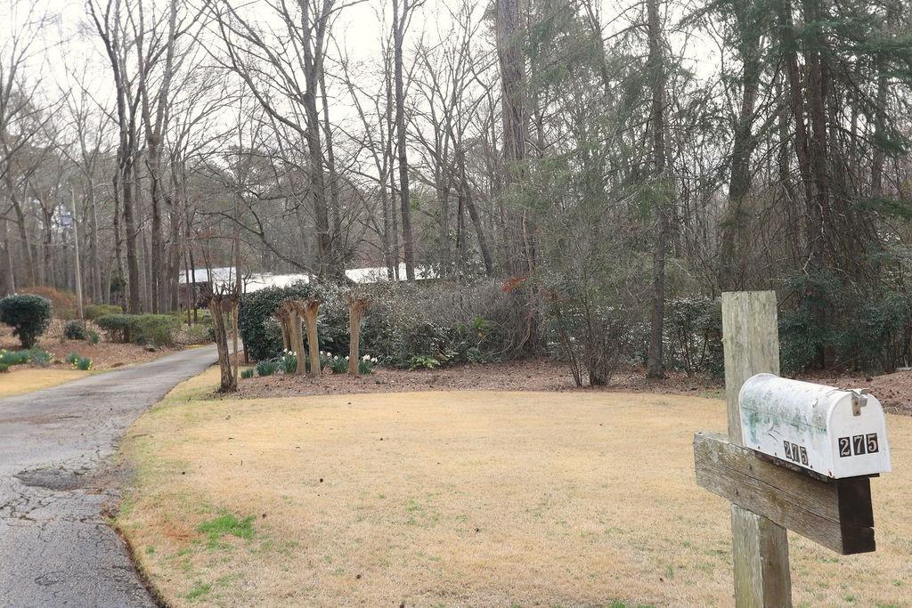 275 Roberts Road