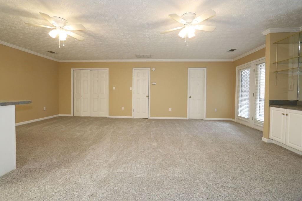 275 Roberts Road