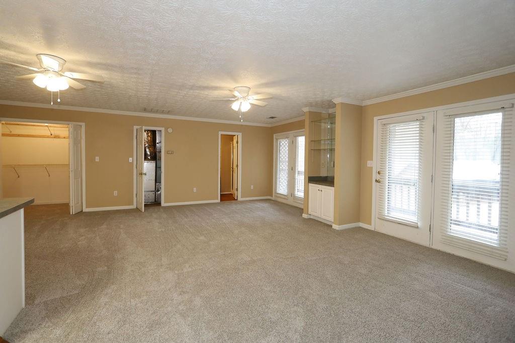 275 Roberts Road