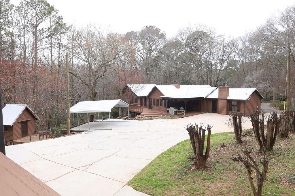 275 Roberts Road