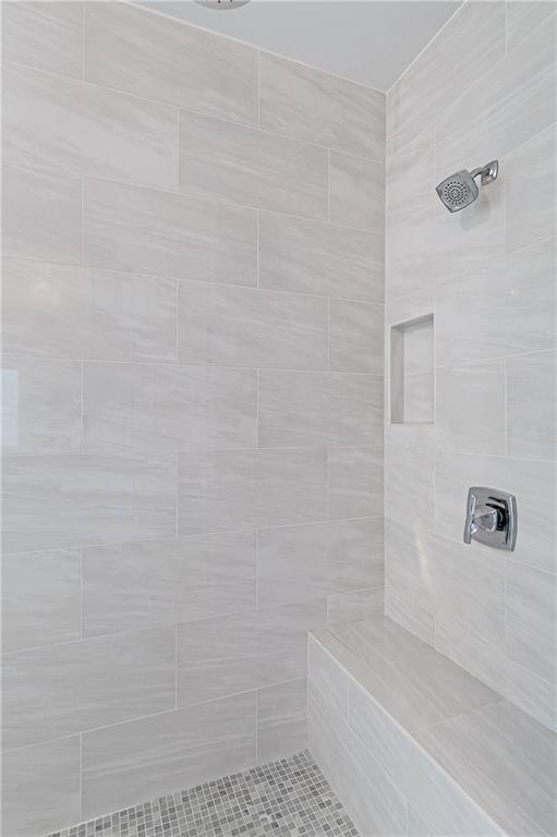 2990 Surrey Lane