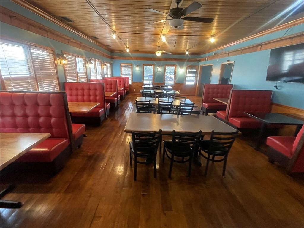 406 N Piedmont Avenue