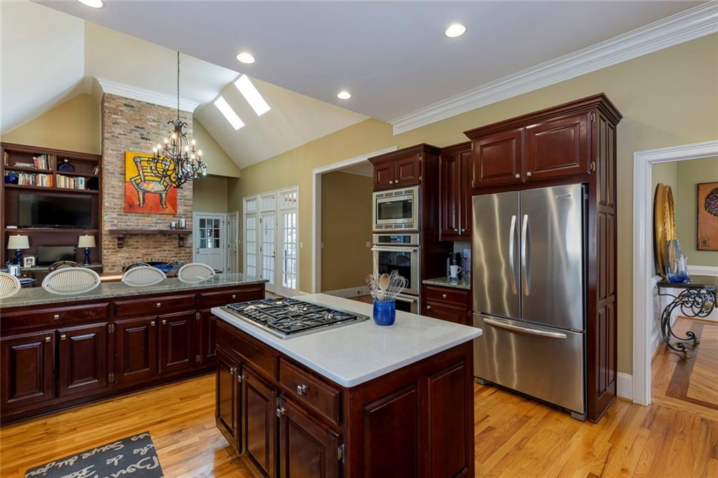 3866 Turnberry Court