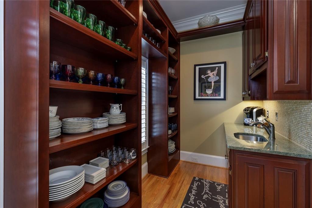 3866 Turnberry Court