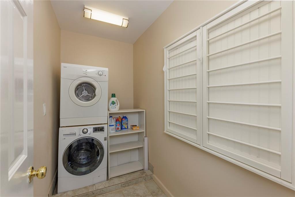 3866 Turnberry Court