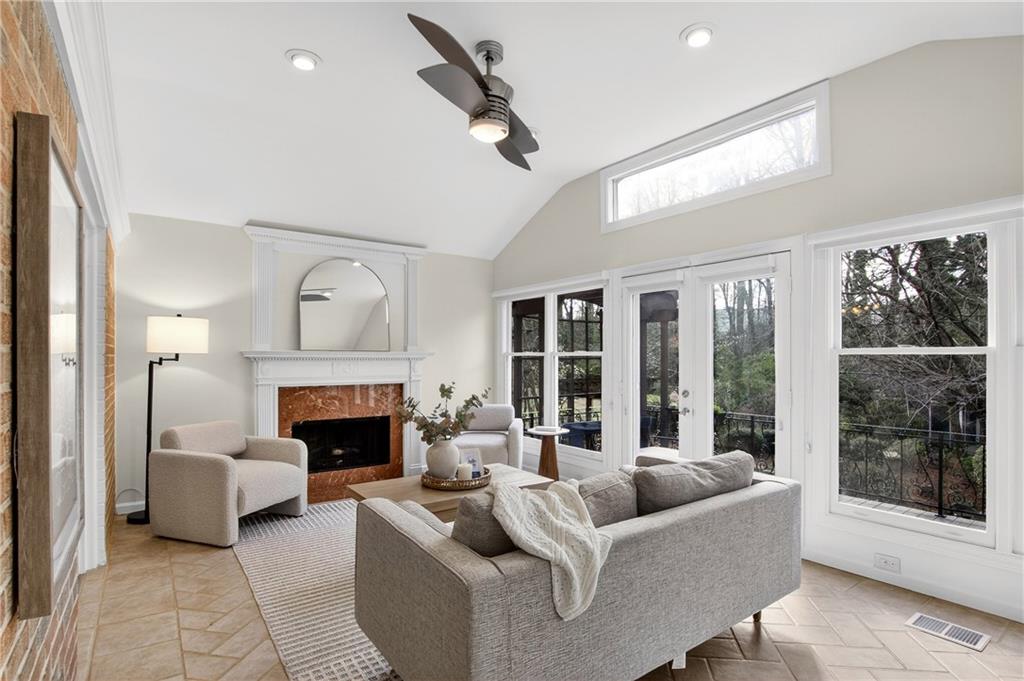 1388 Amanda Circle