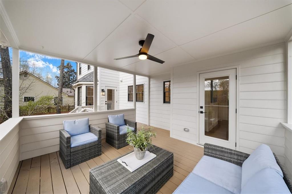 4466 Windsor Oaks Circle