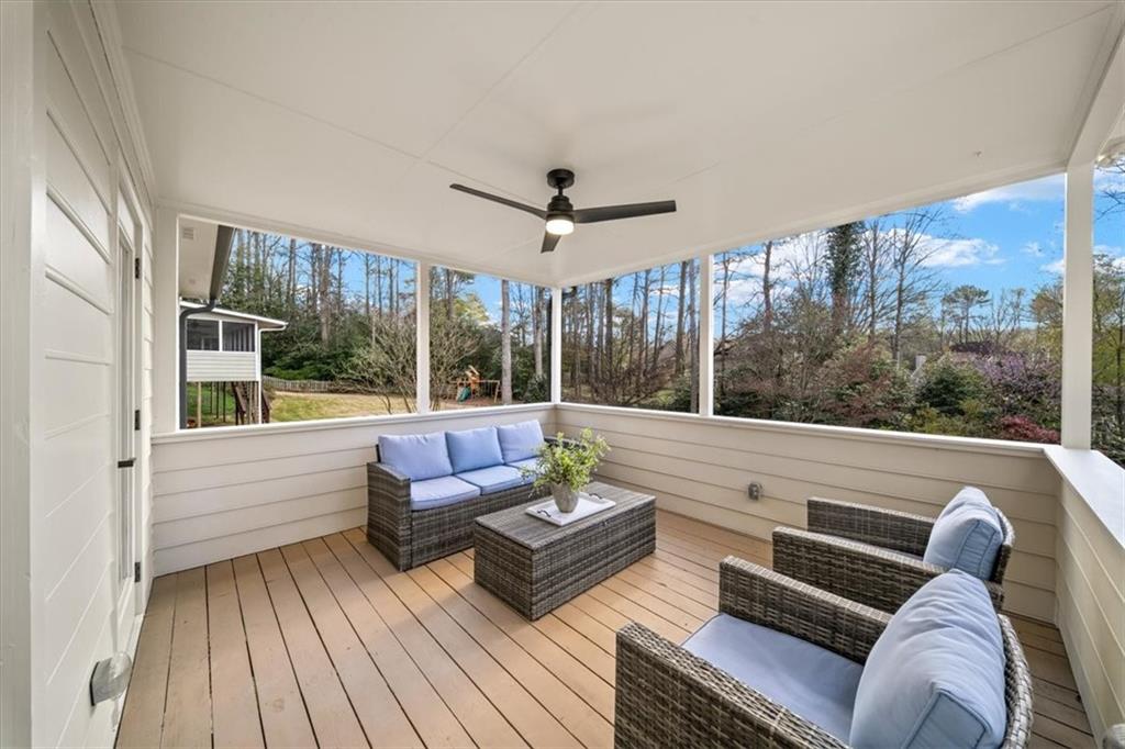 4466 Windsor Oaks Circle