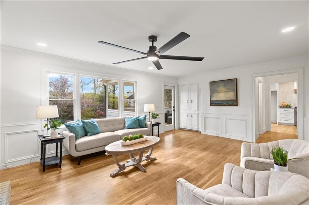 4466 Windsor Oaks Circle