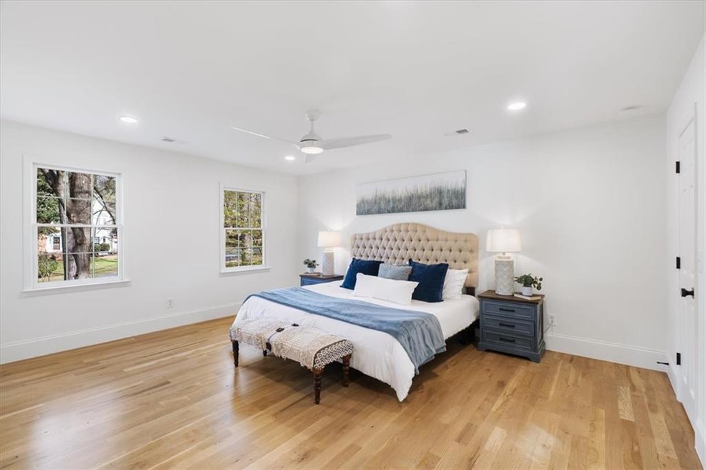 4466 Windsor Oaks Circle