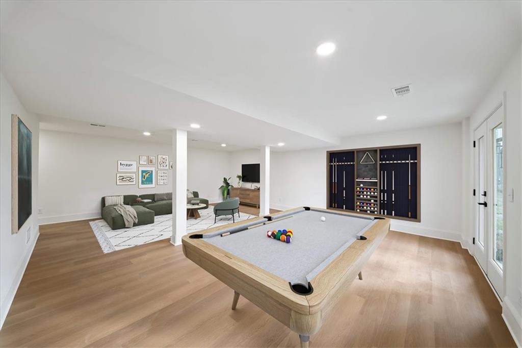 4466 Windsor Oaks Circle