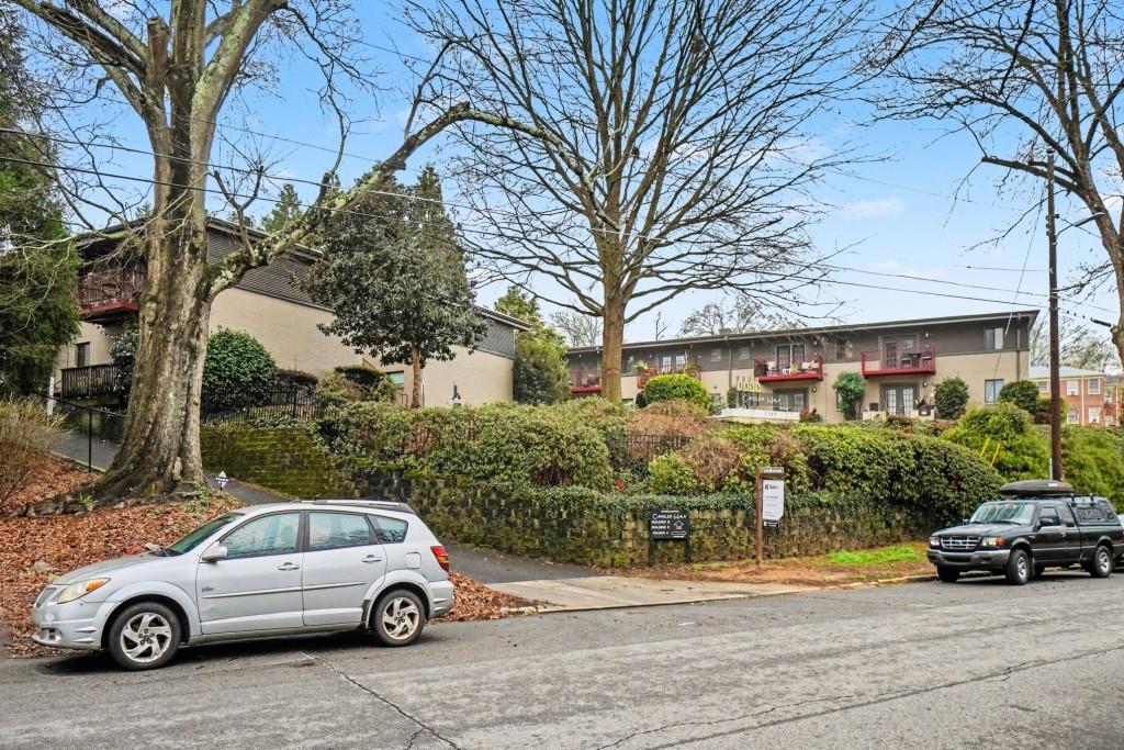 1355 Euclid Avenue NE Unit 26
