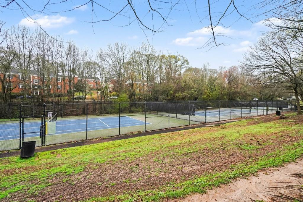 1355 Euclid Avenue NE Unit 26