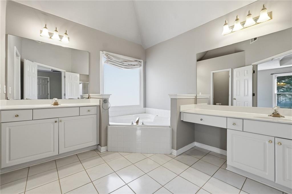 5020 Jonquilla Drive