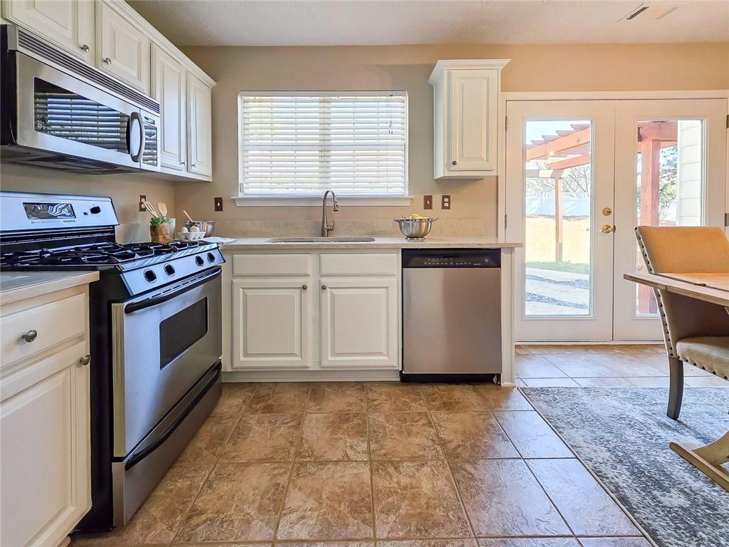 1010 Hidden Pond Lane