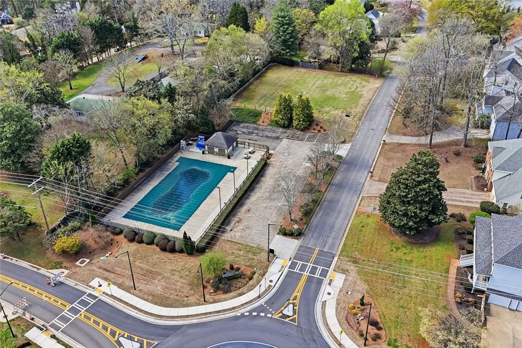 4922 Willow Creek Drive