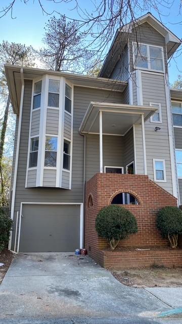 901 Ivy Green Lane SE