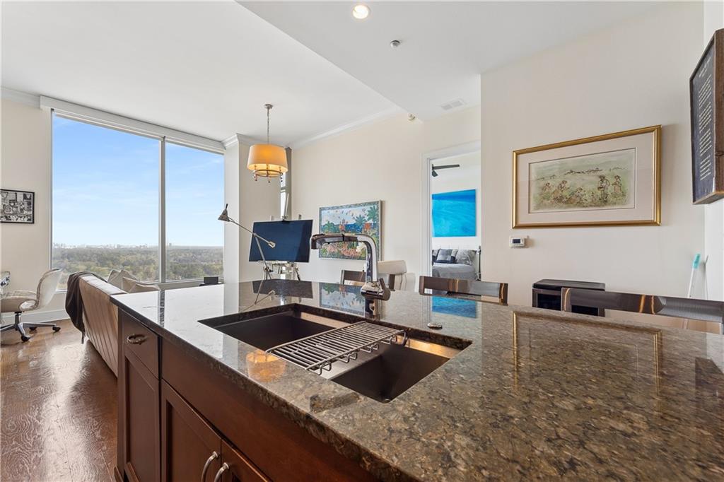 3630 Peachtree Road NE Unit 1809