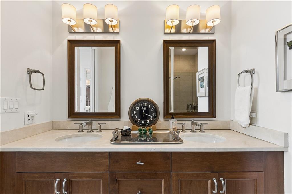 3630 Peachtree Road NE Unit 1809