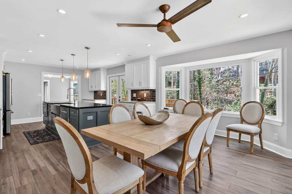 1565 East Bank Drive