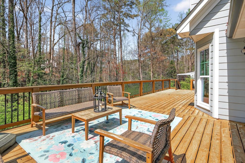 1565 East Bank Drive