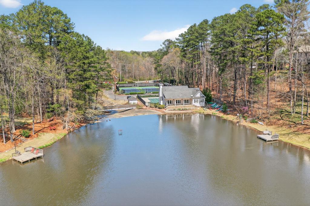 1565 East Bank Drive