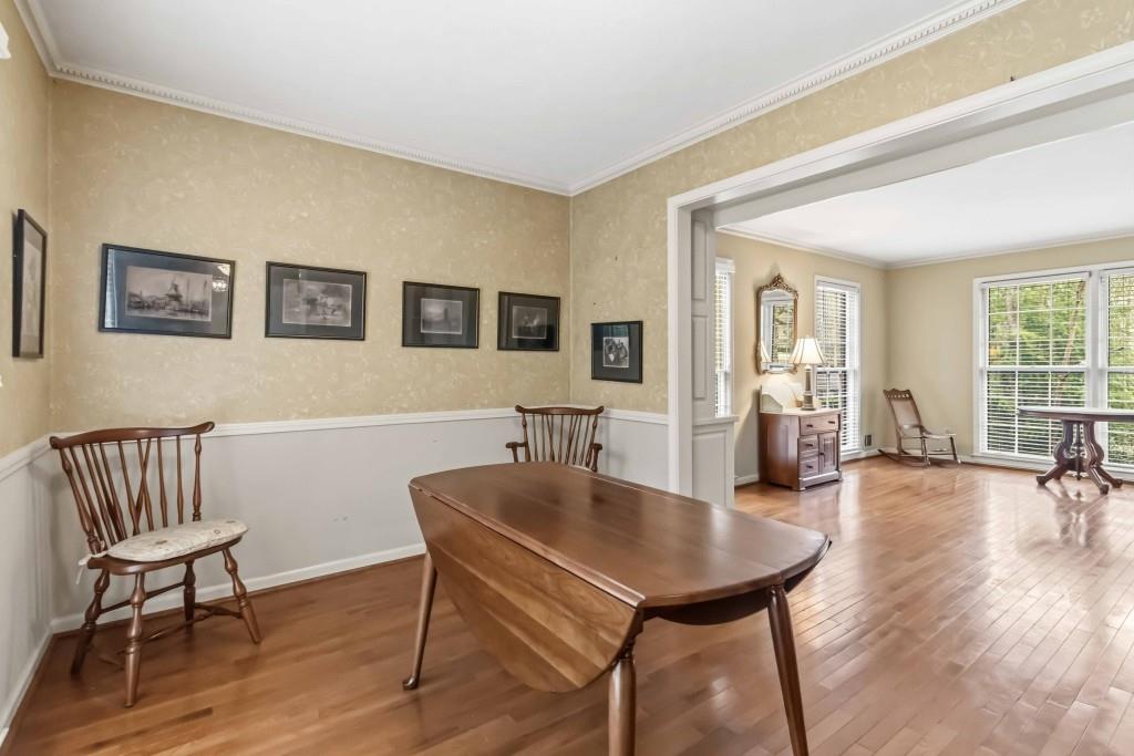 810 Oakstone Trail