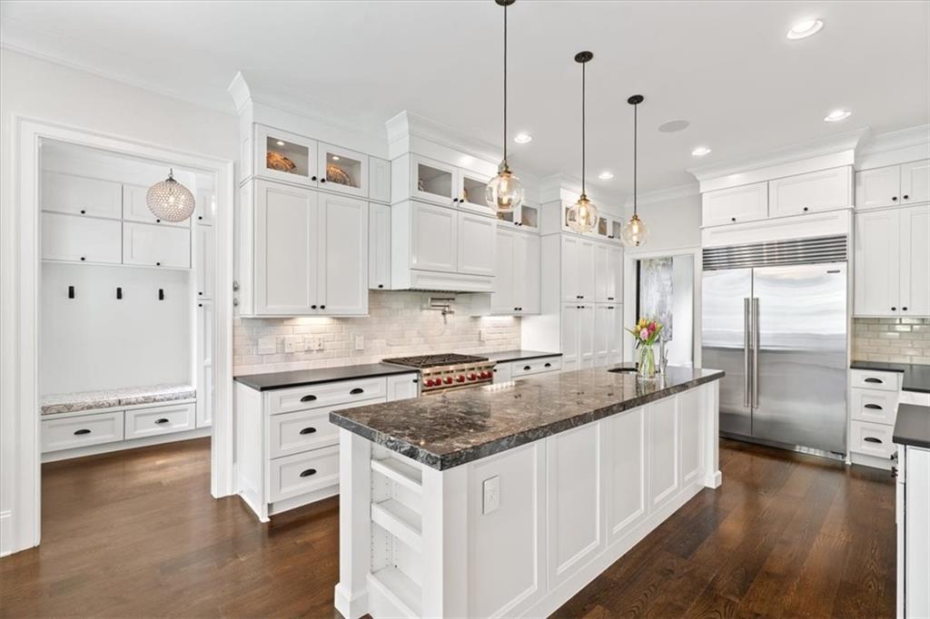 3 Old Paces Place NW