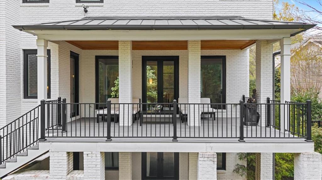 3 Old Paces Place NW