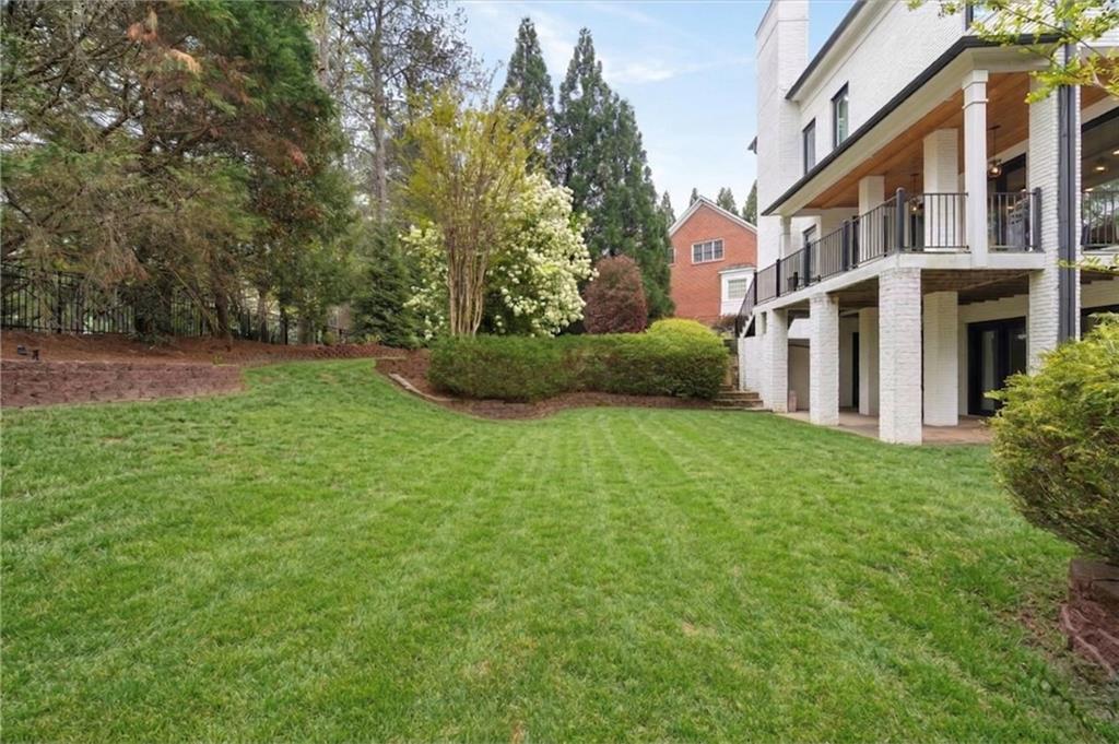 3 Old Paces Place NW