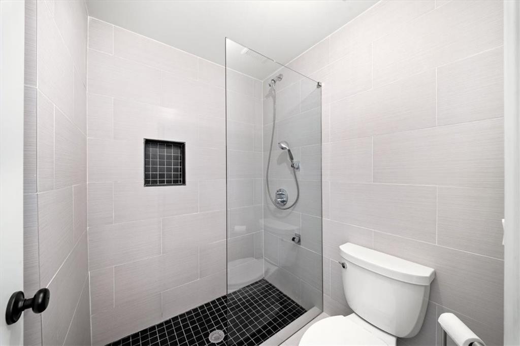 3 Old Paces Place NW