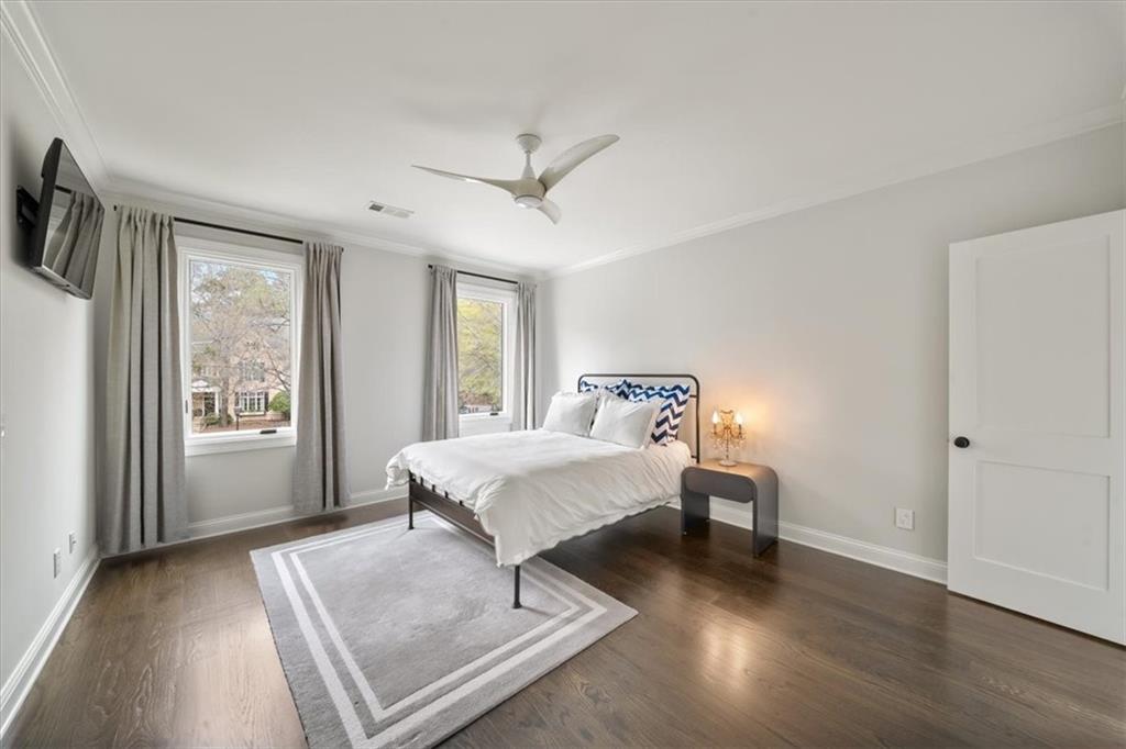 3 Old Paces Place NW