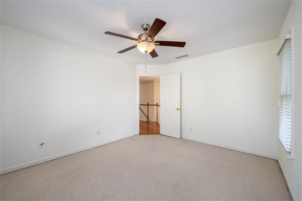 1560 Oak Park Cove