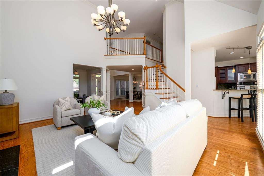 1560 Oak Park Cove
